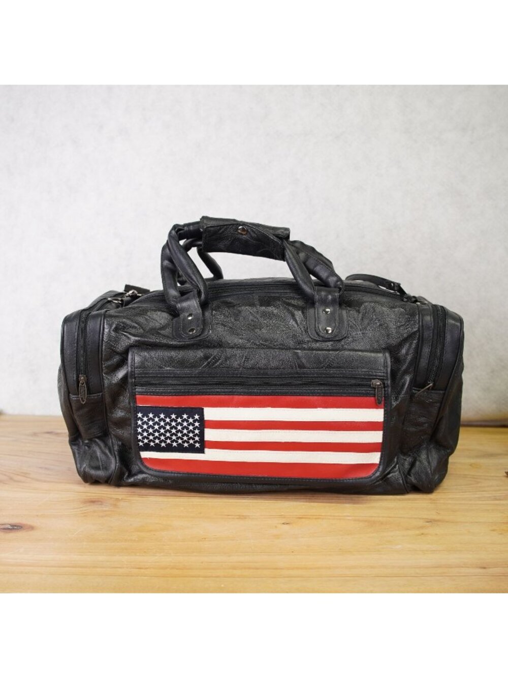 Vintage Genuine Leather Duffle Travel Bag With American Flag Pocket 20"x10"x10"